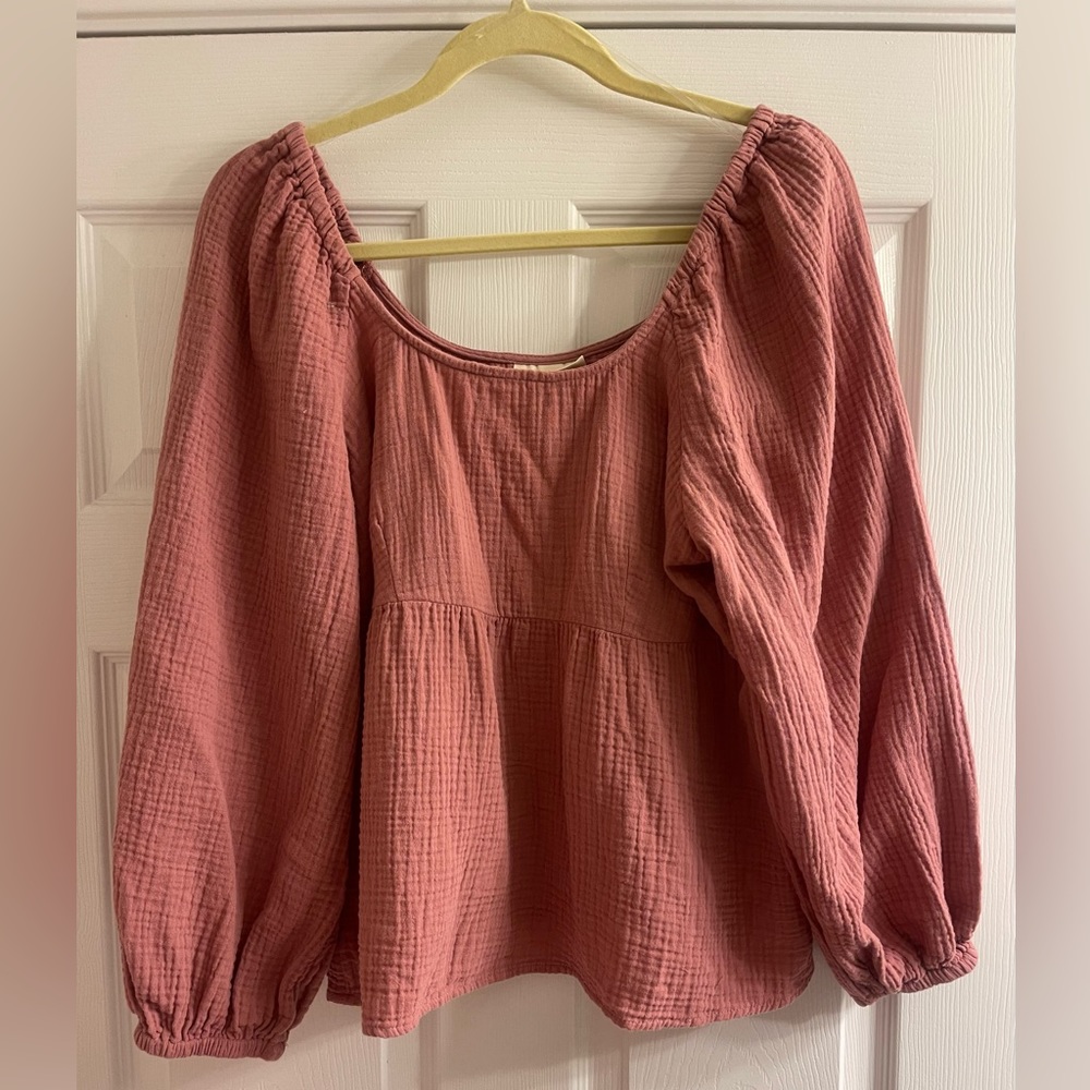 Universal Threads Long Sleeve Blouse